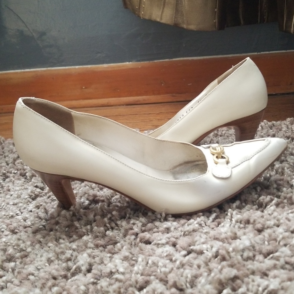 Ferragamo pumps